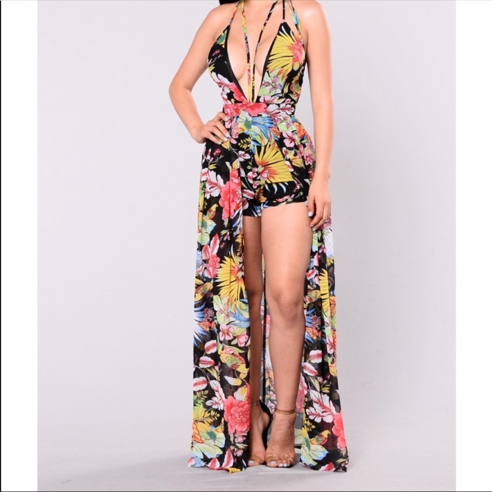 Fashion Nova Black Floral Dress